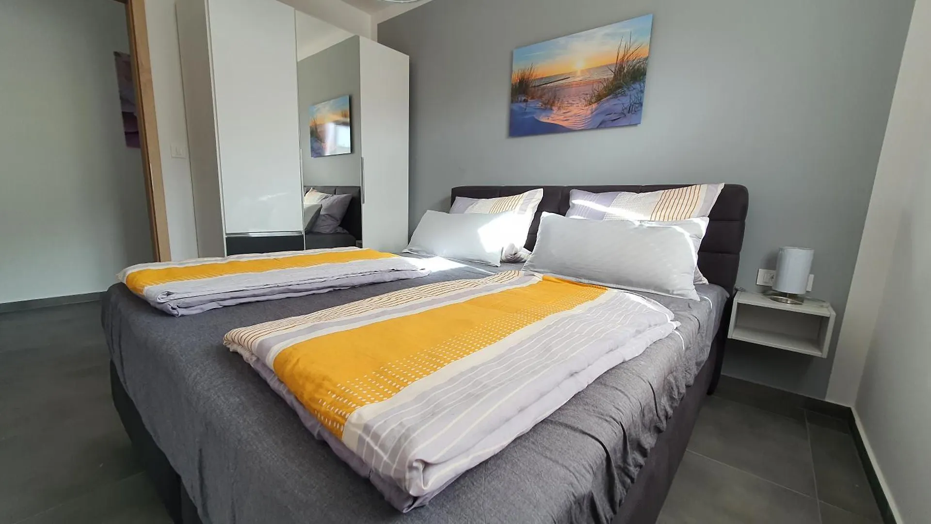 Apartments Erdgeschoss Villa Casper Palit