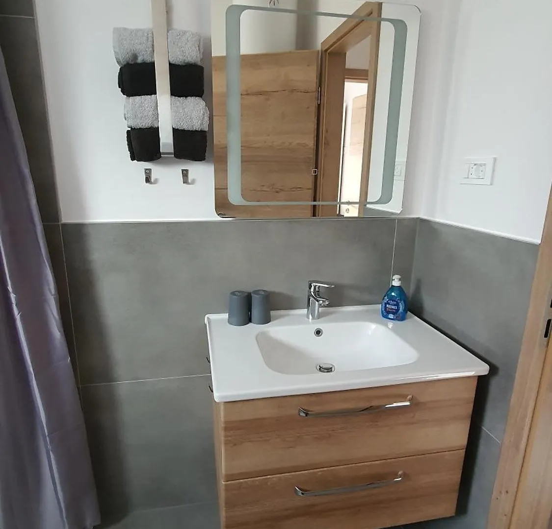 Apartments Erdgeschoss Villa Casper Palit