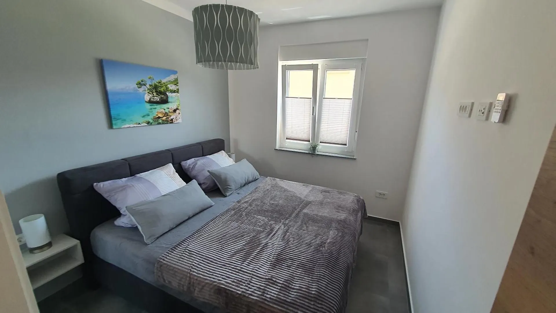 Apartments Erdgeschoss Villa Casper Palit 0*,